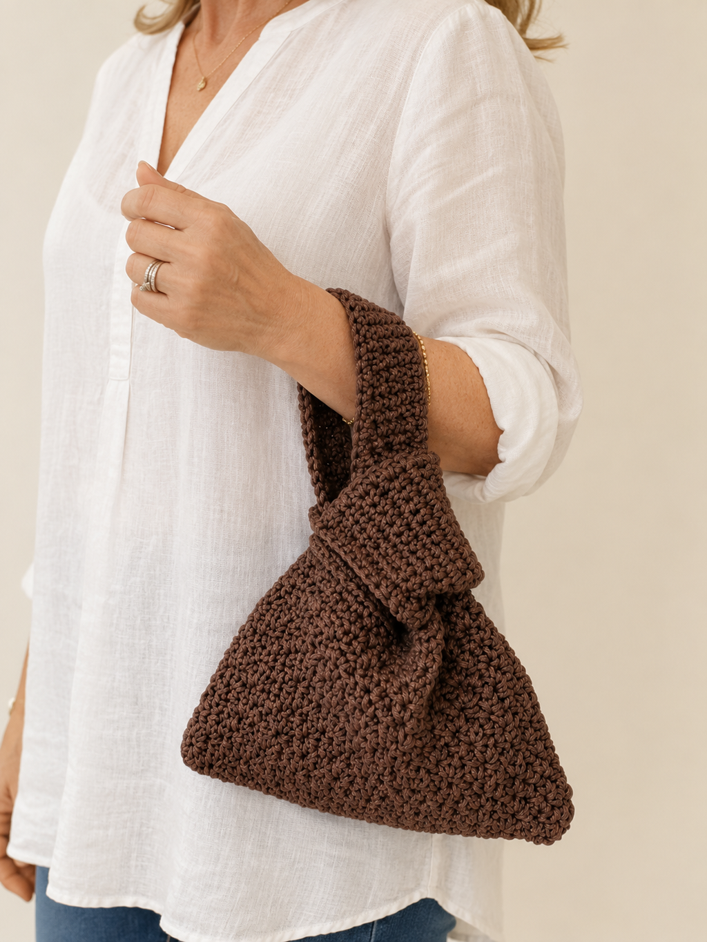 Knot purse