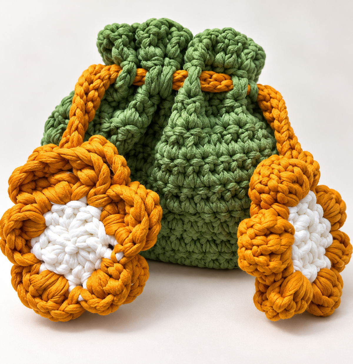 petal pouch